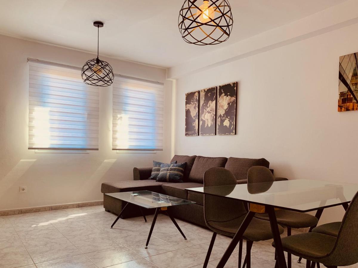 A&F Comfort Modern House Vecindario  Kültér fotó