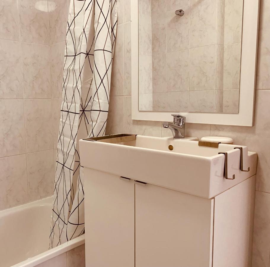 A&F Comfort Modern House Vecindario  Kültér fotó