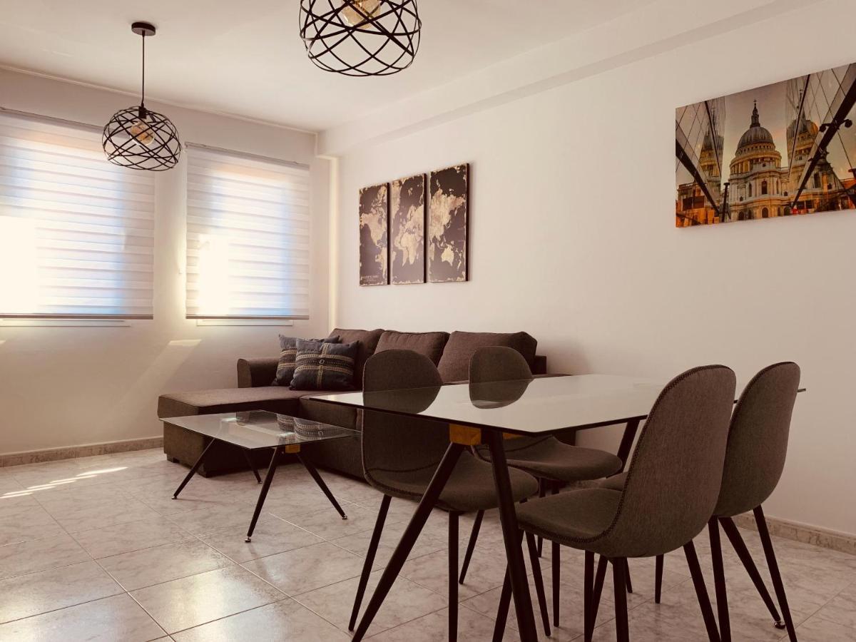 A&F Comfort Modern House Vecindario  Kültér fotó